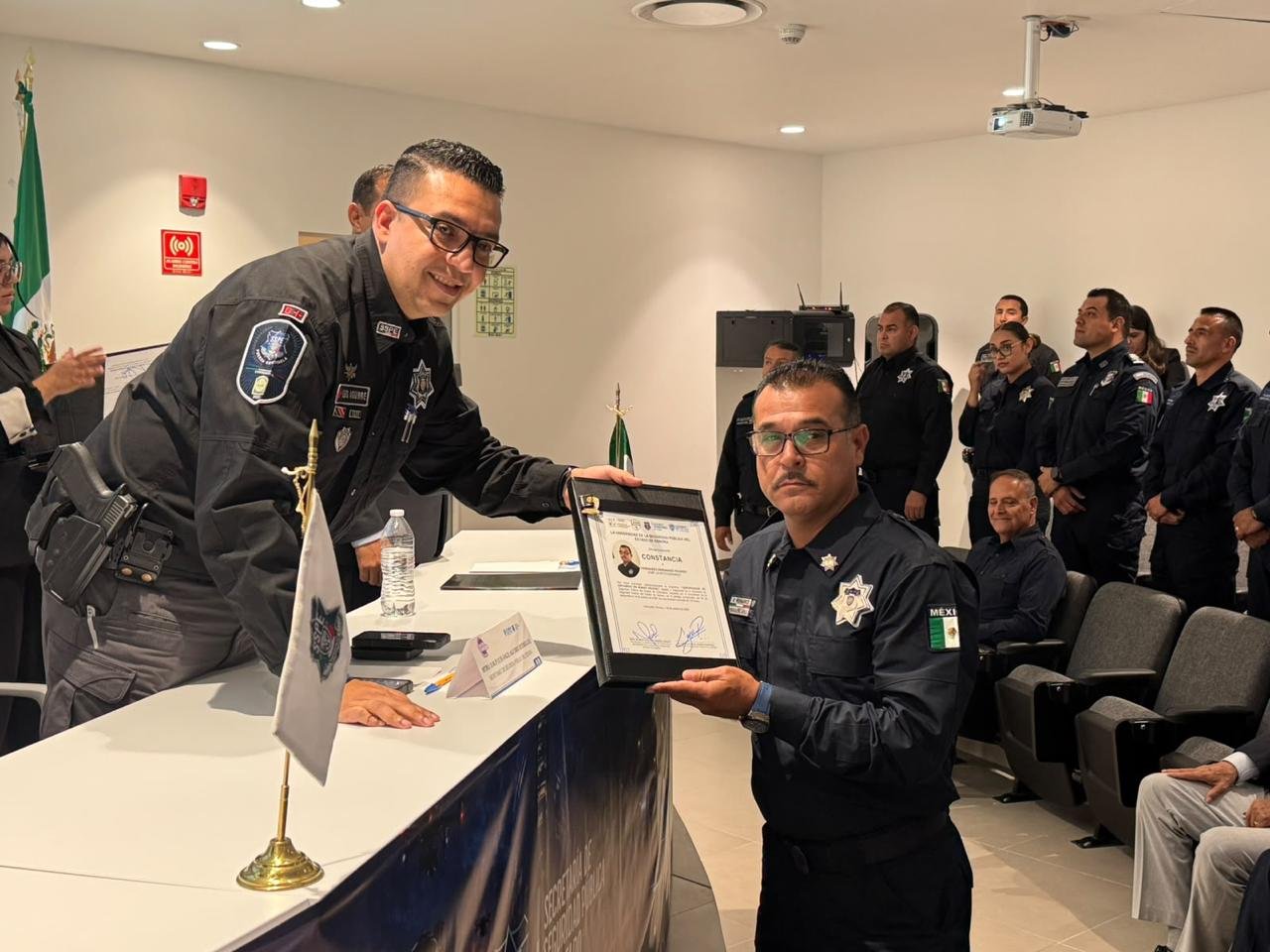 Fortalece SSPE profesionalización; concluyen 25 elementos Diplomado en Mando Policial