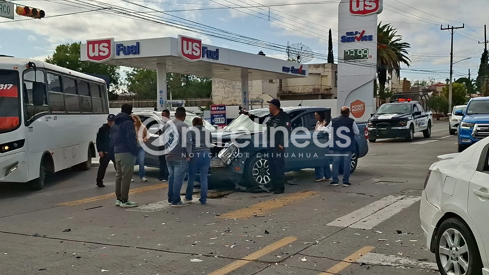 Aparatoso choque en la Zarco deja cuatro vehículos con daños