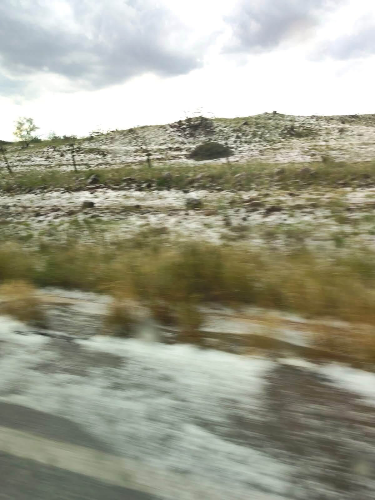 Alertan por lluvia y granizo en la carretera Chihuahua-Juárez; piden extremar precauciones