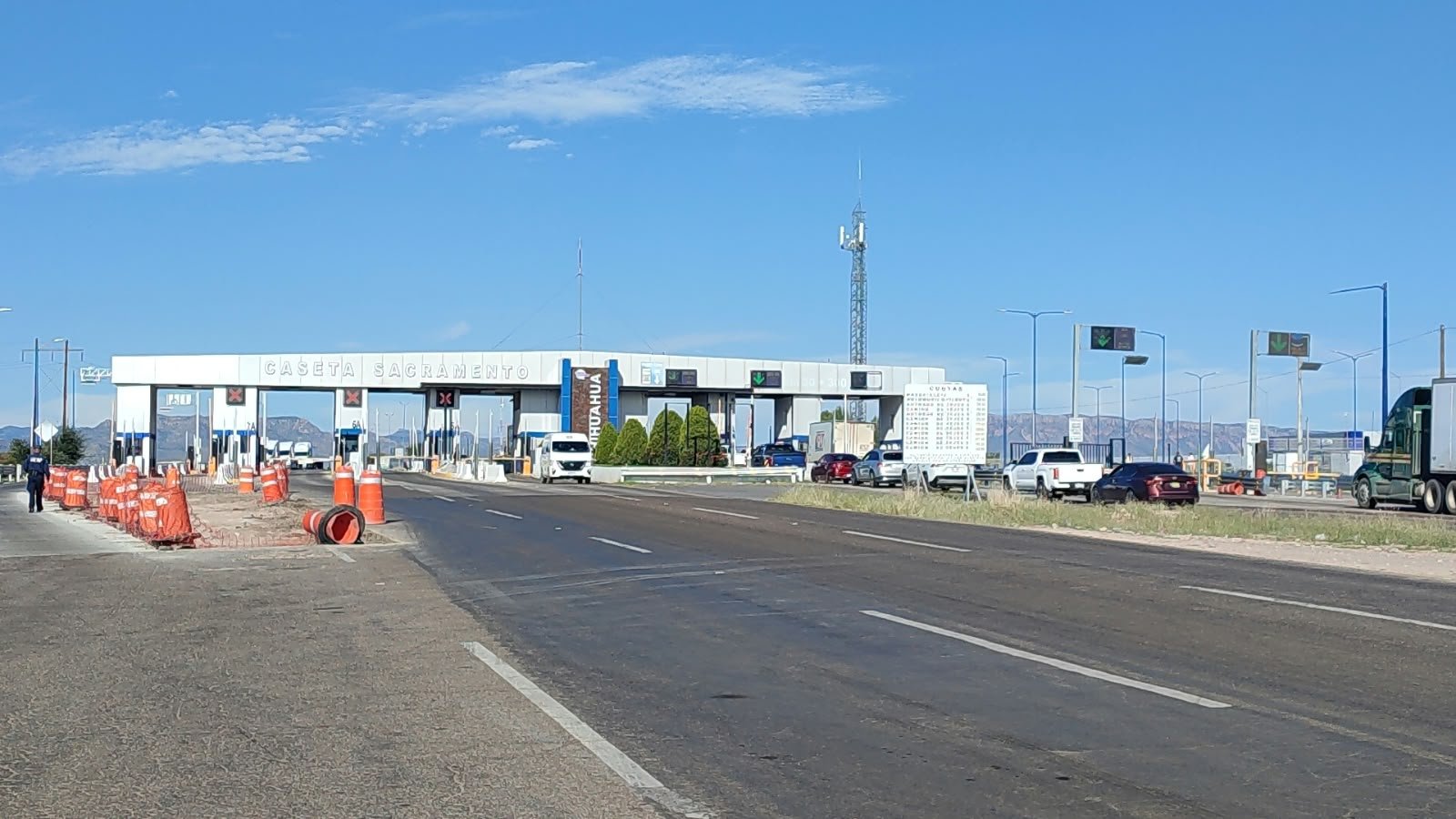 Reporta SICT circulación libre en carreteras, transportistas prevén retomar bloqueos