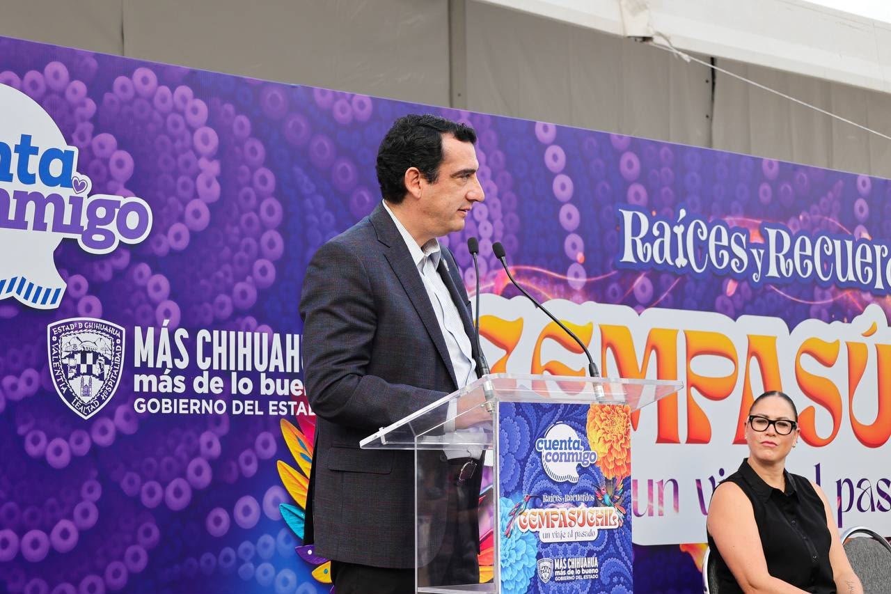 “Un recorrido por el más allá”: René Chavira acompaña a inauguración de “Raíces y Recuerdos Cempasúchil”