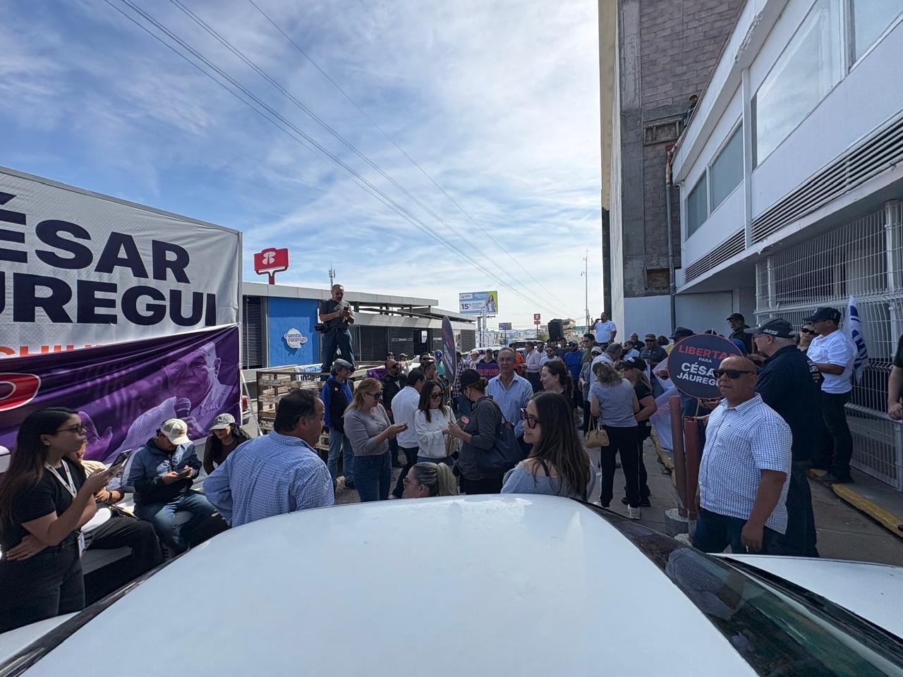 Se mueve el tablero rumbo al 2027: Loera respalda a Jáuregui y pide esperar para definir candidatura