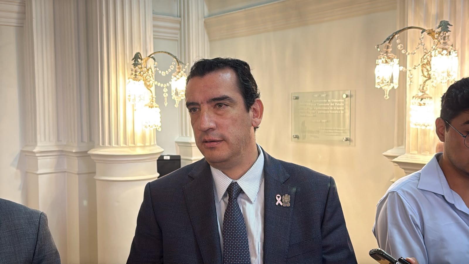 René Chavira anuncia regreso de primeras familias a Monte Xenit tras desalojo