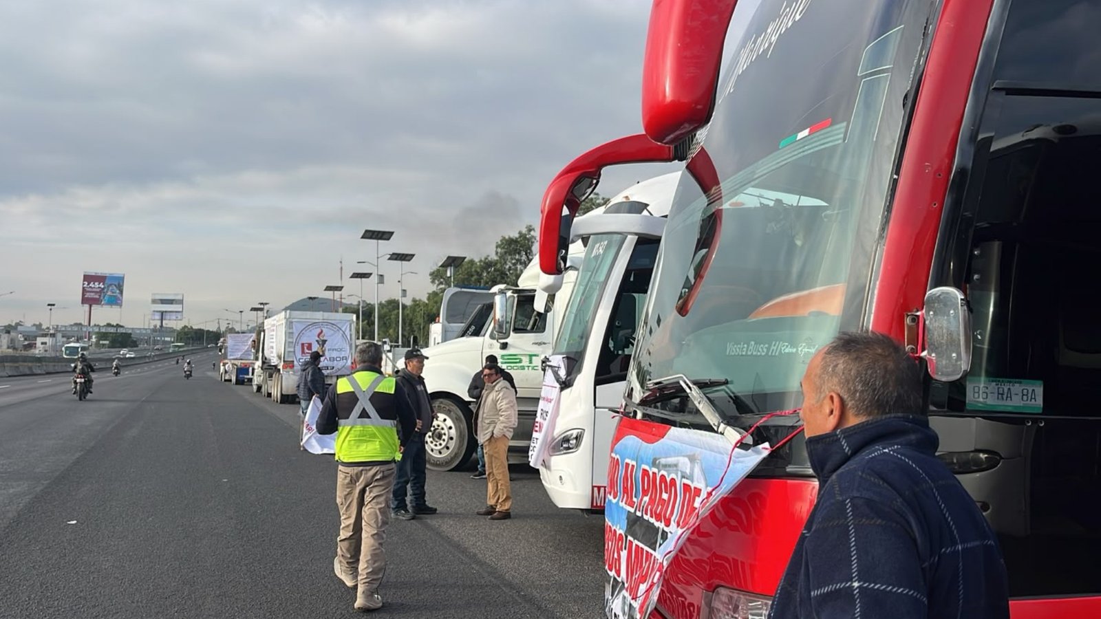 Paro transportista: carril reducido en Tlaxcala, 11 puntos en Morelos y bloqueos descartados en Chihuahua